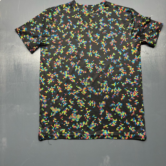 Boys Under Armour Digital T Shirt Sz XL - Picture 4 of 6